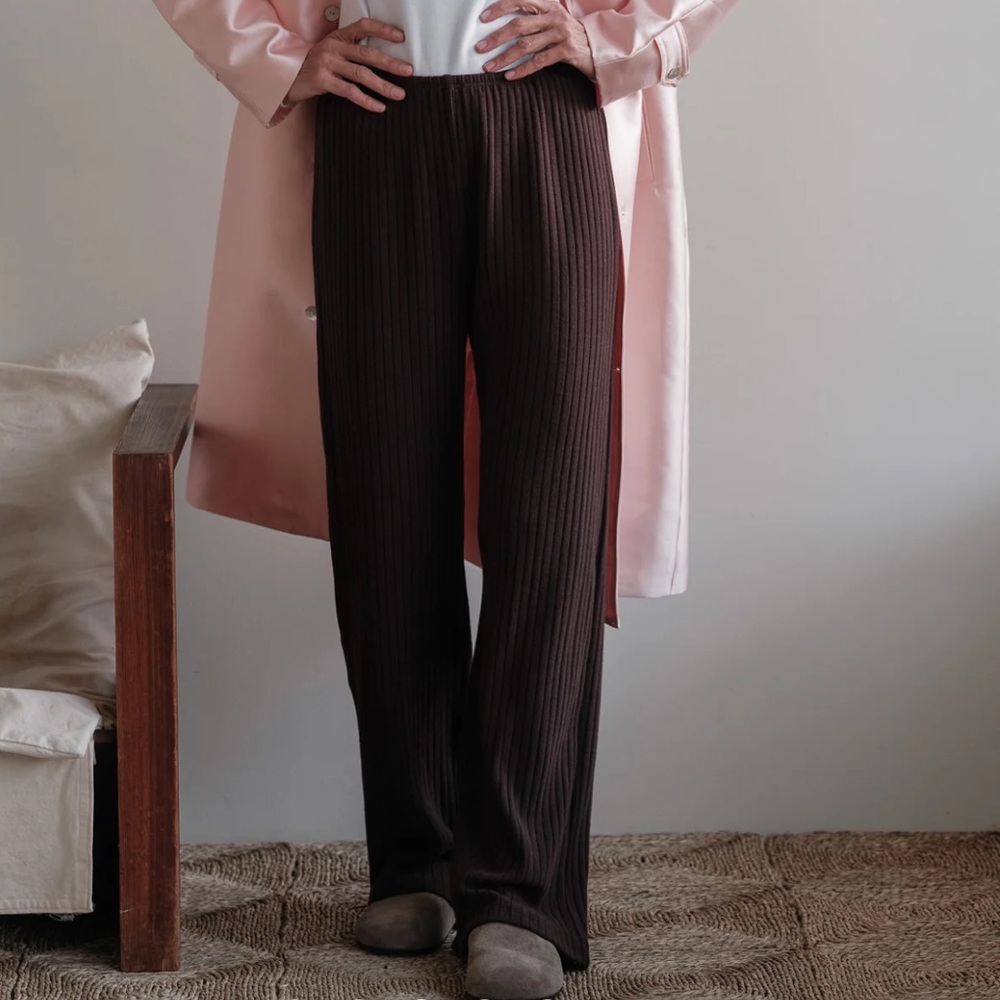 DONNI. SWEATER RIB SIMPLE PANT SIZE SMALL - espresso☕️